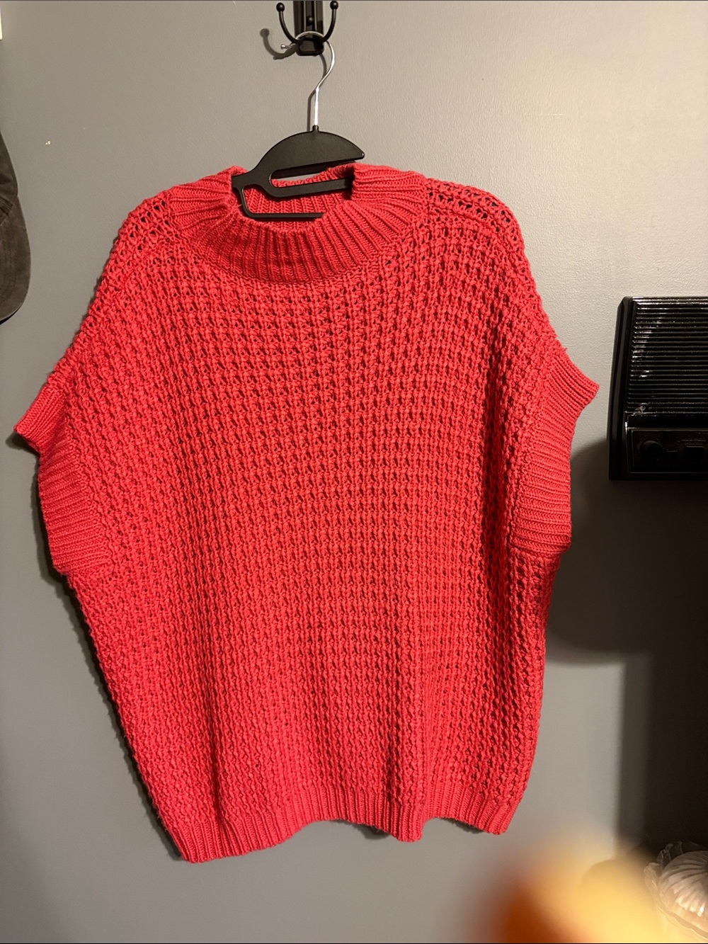 Womens Chunky Knit Short-Sleeve Sweater - Coral Red
